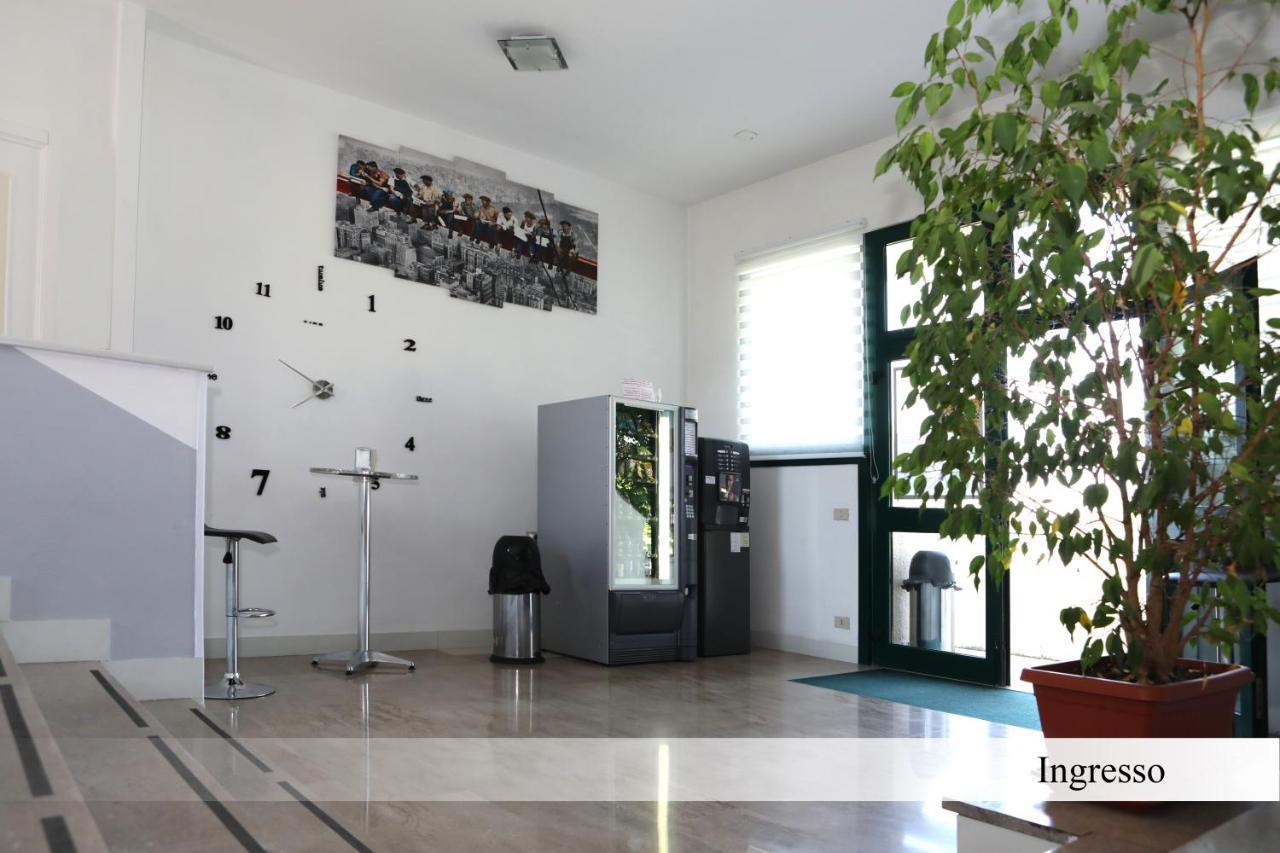 Residence Europa Plasencia Exterior foto